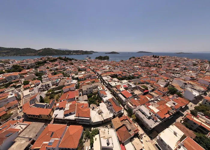 Ocean 11 Apartment Skiathos Town