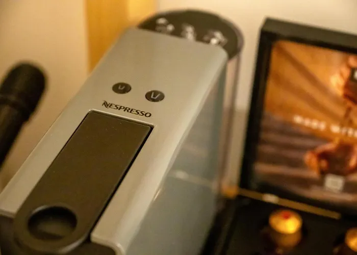 Ocean 11 Apartment Skiathos Town