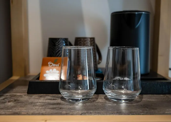 Ocean 11 Apartment Skiathos Town