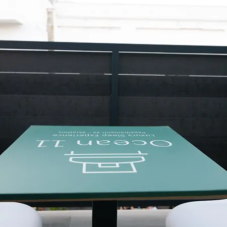 Ocean 11 * Skiathos stad